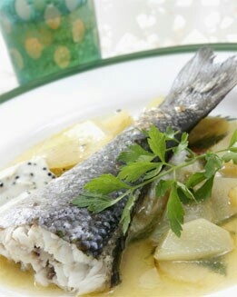 LUBINA ASADA CON PATATA