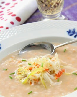 CONSOMÉ DE  PESCADO CON ARROZ