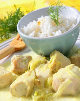 POLLO AL CURRY CON ARROZ BASMATI