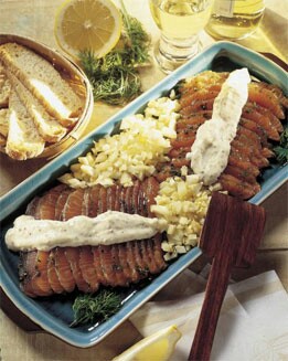 MARINADA DE SALMÓN AL ENELDO
