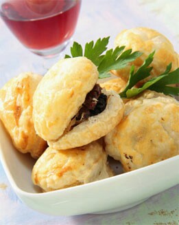 HOJALDRES DE MORCILLA