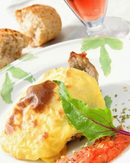 CHULETAS CON COSTRA DE MOSTAZA Y PATATAS