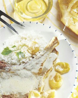CHULETAS DE TERNERA EN SALSA DE ALBARICOQUES