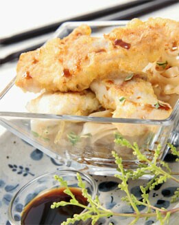 PASTA ORIENTAL CON POLLO FRITO