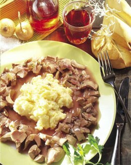 RIÑONES AL VINO TINTO