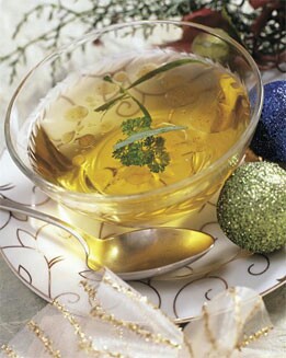 CONSOMÉ DE NAVIDAD A LAS FINAS HIERBAS