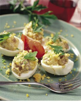 HUEVOS RELLENOS DE ANCHOAS