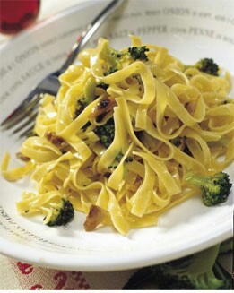 FETTUCCINI CON CREMA DE BRÉCOL Y ANCHOAS