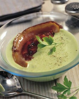 CREMA DE GUISANTES CON BACÓN FRITO
