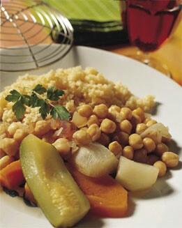 CUSCÚS CON VERDURAS Y ESPECIAS