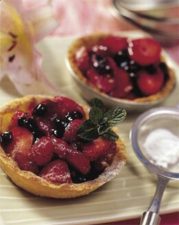 TARTALETAS DE FRESAS Y ALMENDRAS