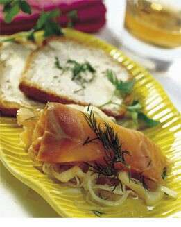 ENCURTIDO DE SALMÓN AL ESTILO DEL NORTE