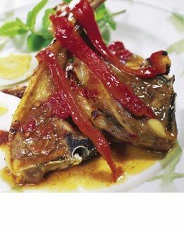 CHULETAS DE CORDERO A LA LOGROÑESA