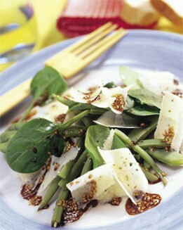 ENSALADA DE ESPINACAS, JUDÍAS VERDES Y SEMILLAS
