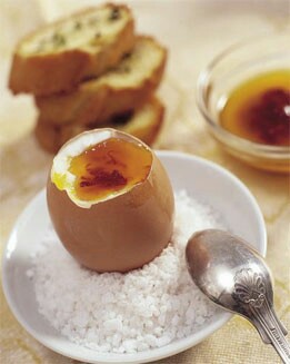 HUEVOS CON ACEITE DE PIMIENTOS CHORICEROS