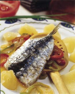 SARDINAS CON SOFRITO DE PIMIENTOS
