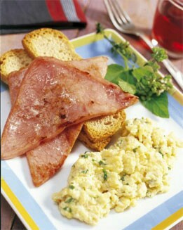 HUEVOS CON JAMÓN ASADO