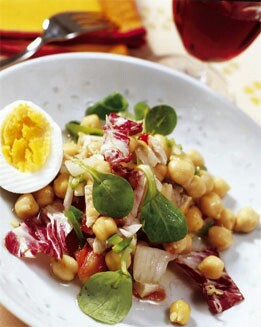 GARBANZOS CON VINAGRETA DE POLLO