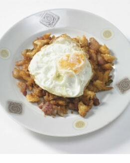 MIGAS EXTREMEÑAS CON HUEVOS FRITOS