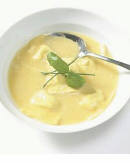 SOPA DE CALABAZA CON RAVIOLI