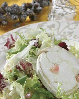 ENSALADA DE ESCAROLA, GRANADAS Y QUESO DE CABRA