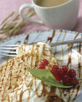 TORTITAS CON NATA Y CARAMELO