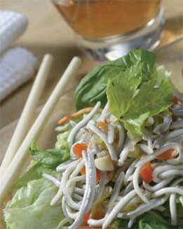 SALTEADO DE GULAS EN ENSALADA