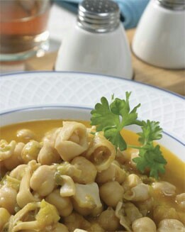 PUCHERO DE GARBANZOS A LA GADITANA