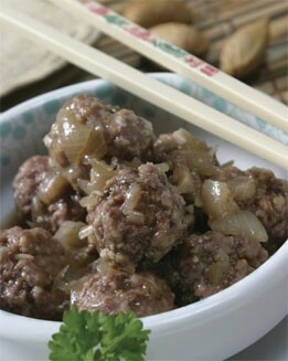 ALBÓNDIGAS CON ALMENDRAS