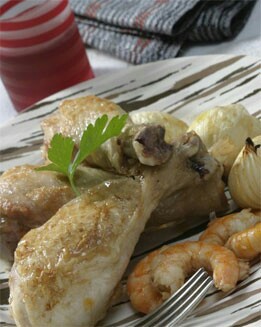 MUSLITOS DE POLLO CON SALSA DE LANGOSTINOS