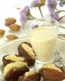DÁTILES RELLENOS DE FRUTOS SECOS