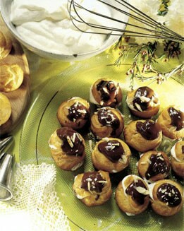 BUÑUELOS AL CHOCOLATE