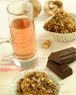 TRUFAS ENVUELTAS EN FRUTOS SECOS