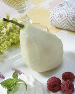 PERAS CON MOUSSE DE  MIEL