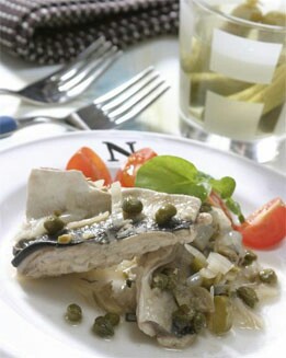 CABALLA CON SALSA DE OLIVAS