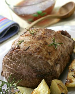 ASADO DE TERNERA CON ROMERO EN FLOR
