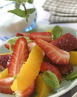 MACEDONIA DE FRESAS