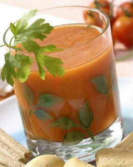 GAZPACHO CON SURTIDO DE PANECILLOS (RÁPIDA)