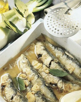 SARDINAS EN ESCABECHE