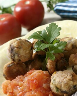 ALBÓNDIGAS DE CABALLA CON SALSA DE TOMATE