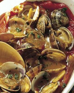 PIL-PIL DE PIMIENTOS CON ALMEJAS