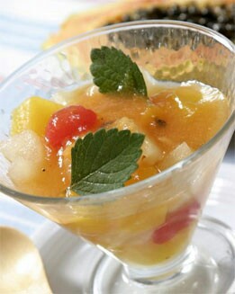 POSTRE DE FRUTAS CON PAPAYA ( RÁPIDA )