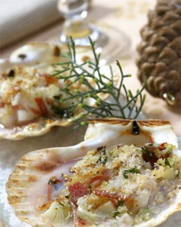 VIEIRAS  CON COSTRA DE FRUTOS SECOS