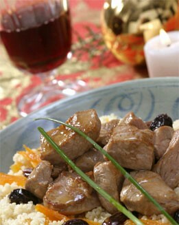 ENSALADA DE CUSCÚS, LECHAZO Y OREJONES