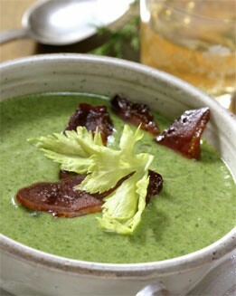 CREMA DE ESPINACAS CON CRUJIENTE DE PATO