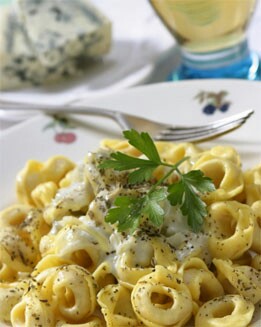 RAVIOLI DE ESPINACAS AL ROQUEFORT