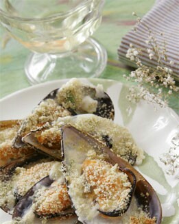 MEJILLONES GRATINADOS