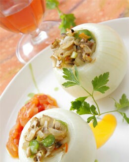 CEBOLLAS RELLENAS DE VERDURAS
