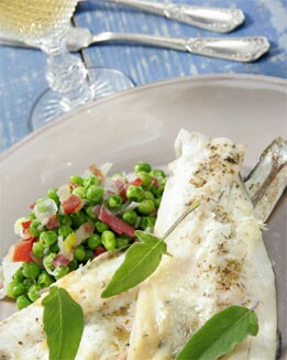 PAPILLOTE DE LUBINA CON QUESO DE CABRA