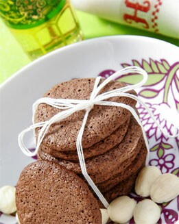 PASTAS DE  CHOCOLATE Y ALMENDRA